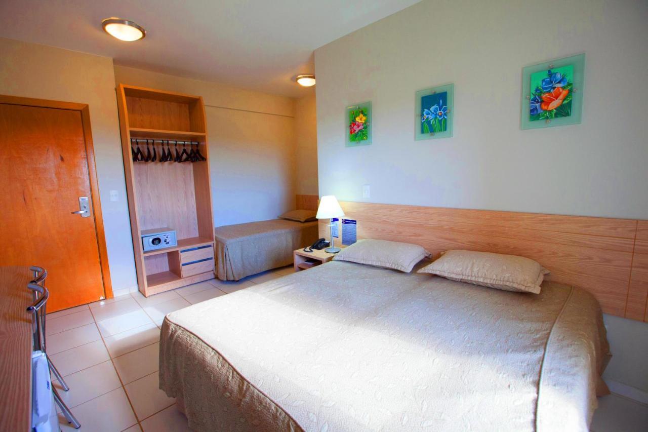 Golden Dolphin Express Oficial 3*